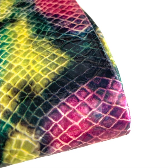 Snake Skin Clutch - Picture 3 of 6